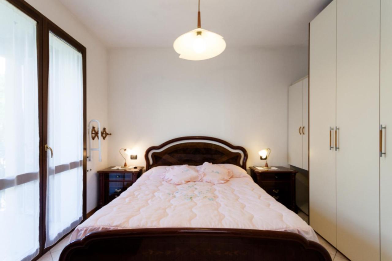 Relax In Collina Apartment Misano Adriatico Bagian luar foto